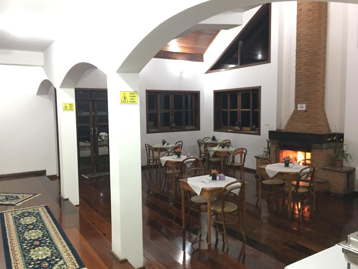 Pousada Casa Da Colina Santo Antônio do Pinhal 外观 照片